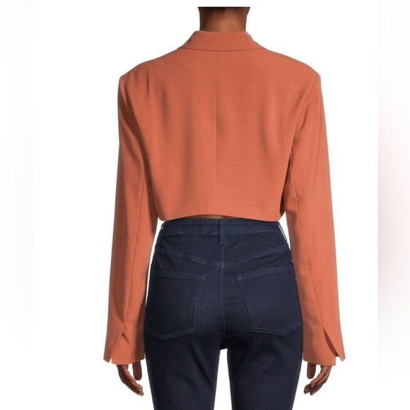 Y2K Cropped Blazer. Burnt sierra. Sexy look. Preppy but cool. Gorgeous color. - Picture 3 of 15